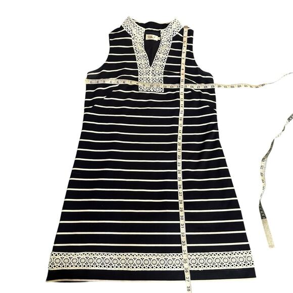 Eliza J Mandarin Collar Shift Dress Navy and White Striped Size 14 - Picture 4 of 9
